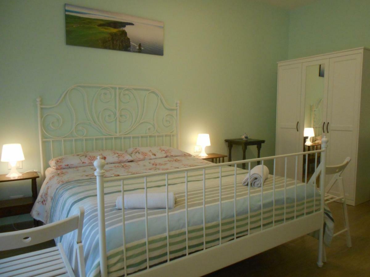 L'Oleandro Di Alfredo Apartment Рим Екстериор снимка